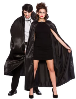 Zwarte Satijnen Cape Met Kraag